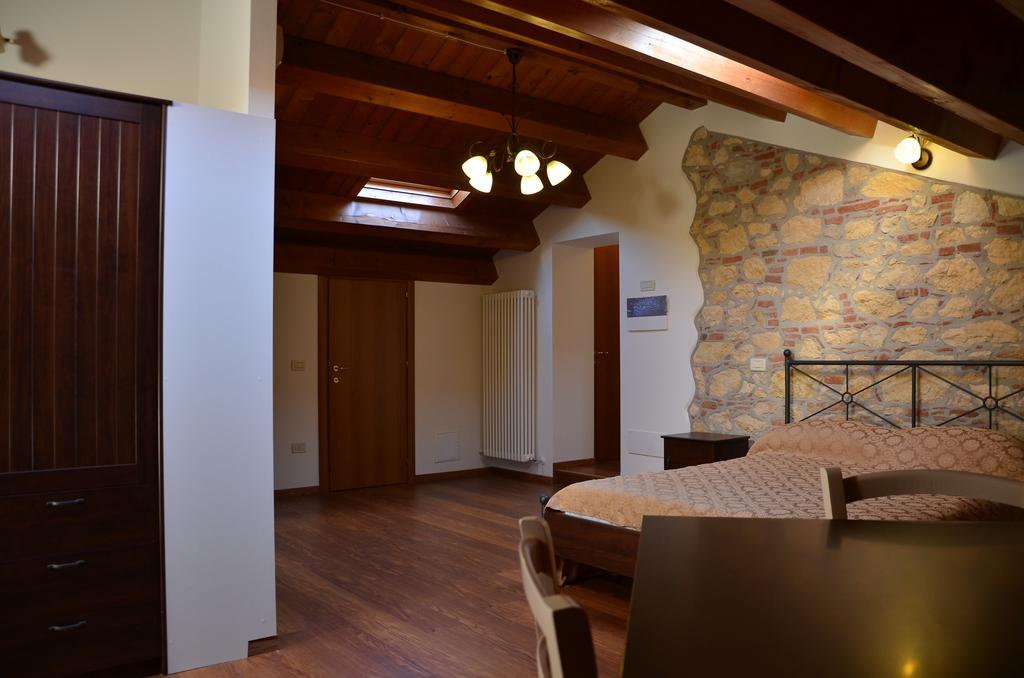 Agriturismo Alla Corte Costabissara Værelse billede